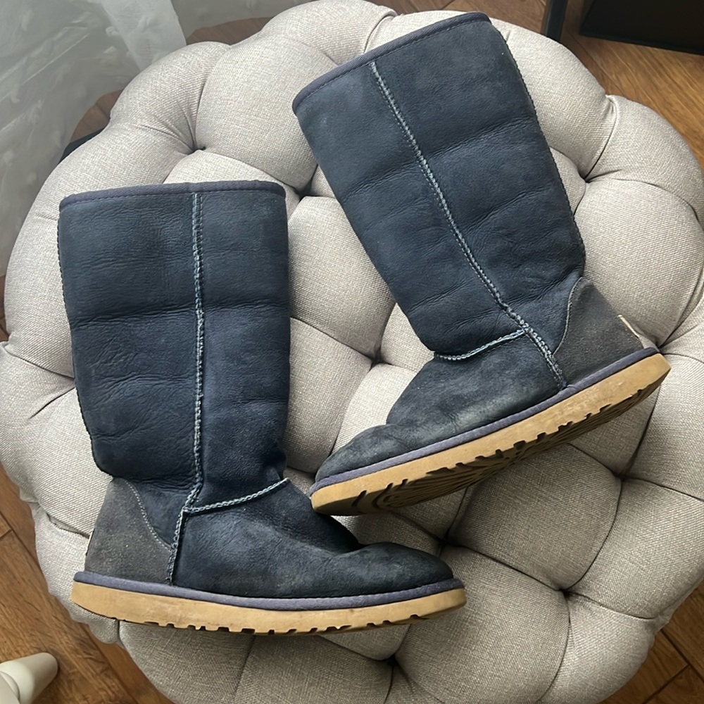 UGG Tall Blue Suede Shearling-Lined Winter Boots Size 5